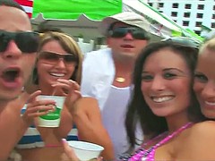 Exhib, Groupe, Public, Sous la jupe