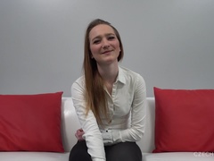 Morena, Checa, Sexo duro, Adolescente