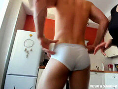 Cam, hommevideo, costume