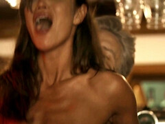 Gros seins, Sucer une bite, Brunette brune, Plantureuse, Éjaculation interne, Hard, Mère que j'aimerais baiser, Nénés