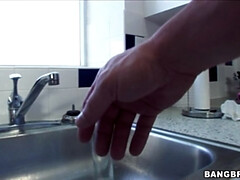 Amateur, Culo grande, Rubia, Mamada, Corridas, Corridas faciales, Sexo duro, Tetas