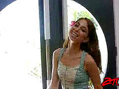 Mamada, Morena, Corridas, Papá, Corridas faciales, Pequeña, Adolescente