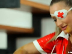 Nahrung, Würgen, Latex, Krankenschwester, Strumpfhose, Strümpfe, Gefesselt, Nass