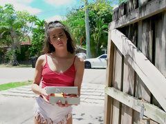 Enthousiasteling, Pijpbeurt, Bruinharig, Sperma shot, Hondjeshouding, Hardcore, Latijnse vrouw, Slikken