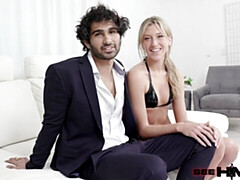 18 jahre, Grosser arsch, Grosser schwanz, Blondine, Hundestellung, Behaart, Muschi, Titten