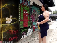 Wohlbeleibte schöne frauen, Grosser arsch, Grosse titten, Blasen, Braunhaarige, Handjob, Reif, Milf