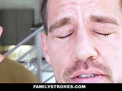 Grote lul, Grote mammen, Pijpbeurt, Oudere vrouw, Hd, Stiefmoeder, Trio, Tieten likken