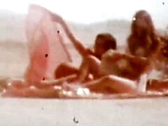 Enthousiasteling, Grote lul, Sperma shot, Masturbatie, Ouderwets, Taboe, Trio, Oud