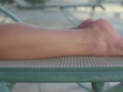 Bikini, Hochschule, Füsse, Natürlichen titten, Pool, Muschi, Solo, Titten