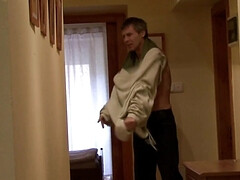 18 jaar, Bruinharig, Bedriegen, Vingeren, Hardcore, Hd, Kut duiken, Tieten likken