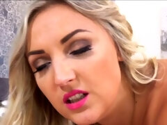 Nana, Gros seins, Dingue, Tchèque, Érotique, Hard, Mère que j'aimerais baiser, Nénés