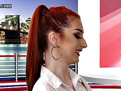 18, フェラチオ, 着衣女と全裸男, フェムドム, フェティッシュ, ストッキング, タトゥー, ウェブカメラ