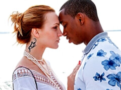 デカ尻, デカチン, デカパイ, フェラチオ, 茶髪の, バック, 異人種間, 淫乱熟女