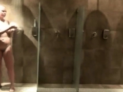 Enthousiasteling, Douche, Softcore pornografie, Bekijker