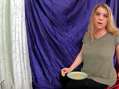 チン, 手コキする, 熟年, 淫乱熟女, 看護婦, おもらし, おもちゃ, ユニフォーム