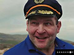 Anaal, Grote lul, Pijpbeurt, Homo, Handbeurt, Shemale, Trio, Tieten likken