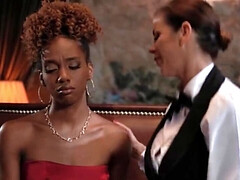 Negro, Morena, Acercamiento, Penetracion con dedos, Interracial, Lesbiana, Lamidas, Coño