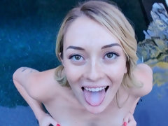 Rubia, Mamada, Pajear, Piscina, Pov, Afeitado, Adolescente, Tetas