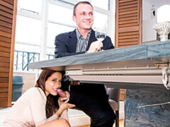 Grote kont, Grote lul, Grote mammen, Bruinharig, Hondjeshouding, Moeder die ik wil neuken, Satijn, Tieten likken