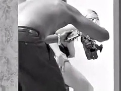 Grote mammen, Zwart, Blond, Pijpbeurt, Sperma shot, Hardcore, Interraciaal, Likken