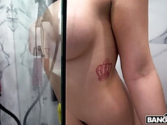 Culo grande, Tetas grandes, Mamada, Tetona, Corridas, Consolador, Sexo duro, Mucama