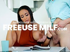 Coulisses, Éjaculation interne, Queue, En levrette, Lunettes, Hd, Chatte, Tabou