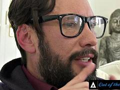 Chica, Mamada, Penetracion con dedos, Lamidas, Maduro, Adolescente