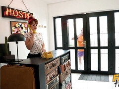 Mini VampP, Dorian Del Isla & Krystal Swift get stuck in a washing machine with their massive tits & tight ass