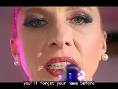 Bizarre, Attrapée, Tromperie, Femme couguar, Femme dominatrice, Hd, Mature, Jarretelles