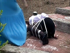 Beauté, Bondage, Brunette brune, Femme dominatrice, Fétiche, Lesbienne, Naturelle, Collant