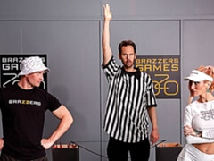 Rubia, Mamada, Estilo perrito, Pajear, Madres para coger, Deporte, Tetas