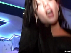 デカパイ, ブロンド, 気狂い, 酔っぱらう, ハードコア, オージー, 馬乗り, ヤリマン