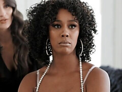 デカパイ, 異人種間, レズビアン, なめる, 下着, オナニー, オマンコ, ストリッピング