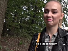 Tussi, Erotisch, Europäisch, Im freien, Öffentlich, Realität, Reiten, Titten