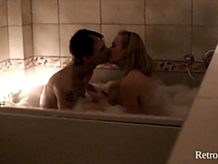 18, 浴室, デカ尻, フェラチオ, バック, ショートヘア, シャワー, ティーン