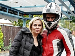 Grote kont, Grote lul, Grote mammen, Blond, Pijpbeurt, Hondjeshouding, Moeder die ik wil neuken, Klein