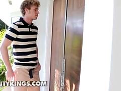 69, 舐める尻, フェラチオ, 顔面騎乗, 顔射, 女 人男 人, キス, オッパイの