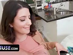 Arabisch, Schwanz, Hundestellung, Kleid, Aufs gesicht abspritzen, Handjob, Hd, Titten