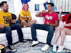 Gros cul, Grosse bite, Tir de sperme, Gorge profonde, Groupe, Poilue, Hd, De plein air