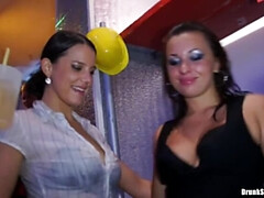 Blondine, Puppe, Gruppe, Hd, Interrassisch, Lingerie, Strümpfe, Swingers