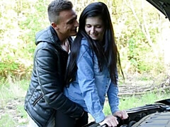 Kont, Grote lul, Pijpbeurt, Bruinharig, Natuurlijke tieten, Buiten, Mager, Tiener