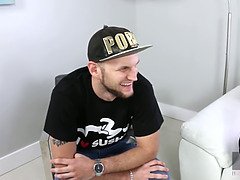 18 ans, Grosse bite, Blonde, Sucer une bite, Tir de sperme, Hd, Interracial, Pov