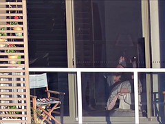 Bureau, Voyeur