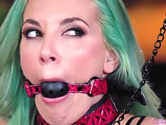 Amerikaans, Bondage discipline sadomasochisme, Brutaal, Dominatie, Hakken, Latex, Moeder die ik wil neuken, Slaaf