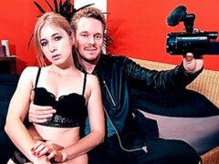 Arsch, Blondine, Blasen, Hundestellung, Lingerie, Höschen, Pov, Entkleiden