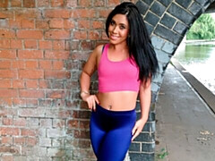 デカ尻, デカパイ, 茶髪の, 露出狂, ラティーナ, 淫乱熟女, ヌード, 公共