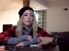 ブロンド, フェラチオ, イく瞬間, 女, オーガズム, 剃毛, シャワー, ガリガリ