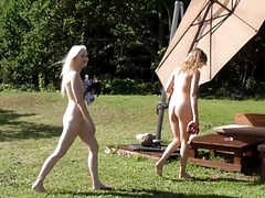 18, ブロンド, ヨーロピアン, レズビアン, なめる, 小柄, オマンコ, ティーン