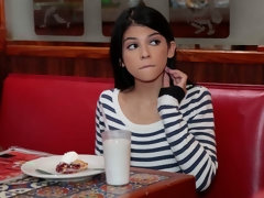 Culo, Mamada, Morena, Estilo perrito, Sexo duro, Latina, Público, Adolescente