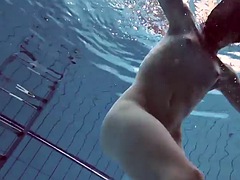 Nana, Pieds, Piscine, Public, Rousse roux, Solo, Adolescente, Sous marin